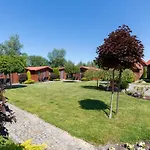Dworek Zielinskich-domki, Pokoje, Podgrzewany Basen, Parking Homestay szállás