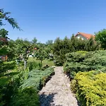 Dworek Zielinskich-domki, Pokoje, Podgrzewany Basen, Parking