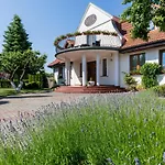 Homestay szállás Dworek Zielinskich-domki, Pokoje, Podgrzewany Basen, Parking
