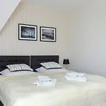Dworek Zielinskich-domki, Pokoje, Podgrzewany Basen, Parking Rewal