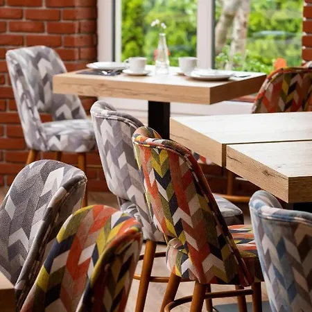 Dworek Zielinskich-domki, Pokoje, Podgrzewany Basen, Parking *