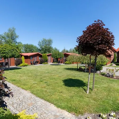 Dworek Zielinskich-domki, Pokoje, Podgrzewany Basen, Parking 民宿