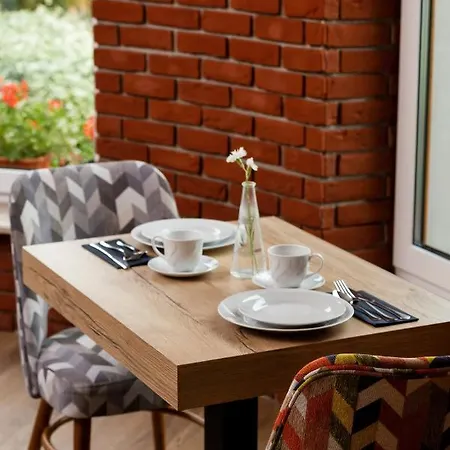 Dworek Zielinskich-domki, Pokoje, Podgrzewany Basen, Parking 民宿