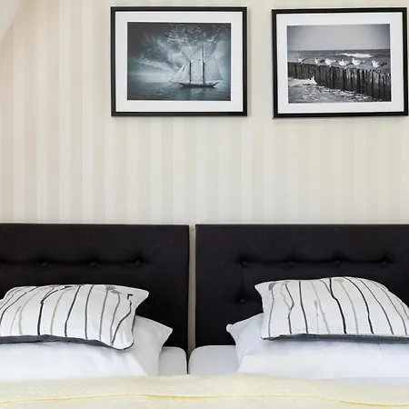 Dworek Zielinskich-domki, Pokoje, Podgrzewany Basen, Parking * ريفال