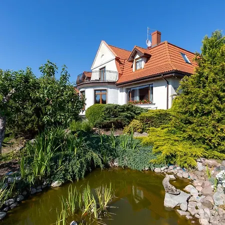 Dworek Zielinskich-domki, Apartamenty, Podgrzewany Basen, Parking