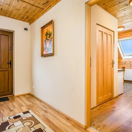 Dworek Zielinskich-domki, Apartamenty, Podgrzewany Basen, Parking * Rewal